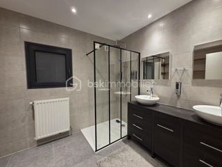  Maison � vendre 4 pi�ces 146 m�