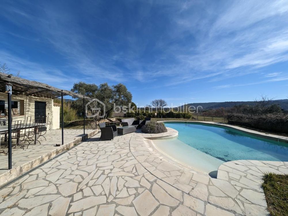 � vendre  Maison Puyvert (84160)