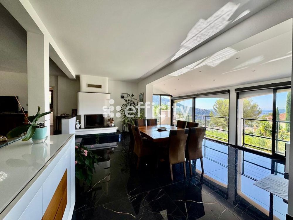 � vendre  Maison Toulon (83200)