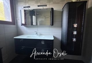  Maison � vendre 9 pi�ces 264 m�