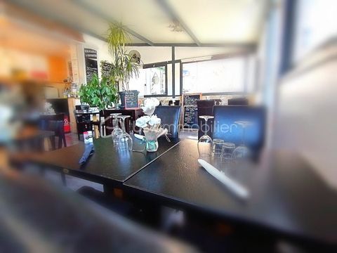 &Agrave; vendre : Fonds de commerce Restaurant Pizz&eacute;ria Licence 3 99000 04190 Les mees