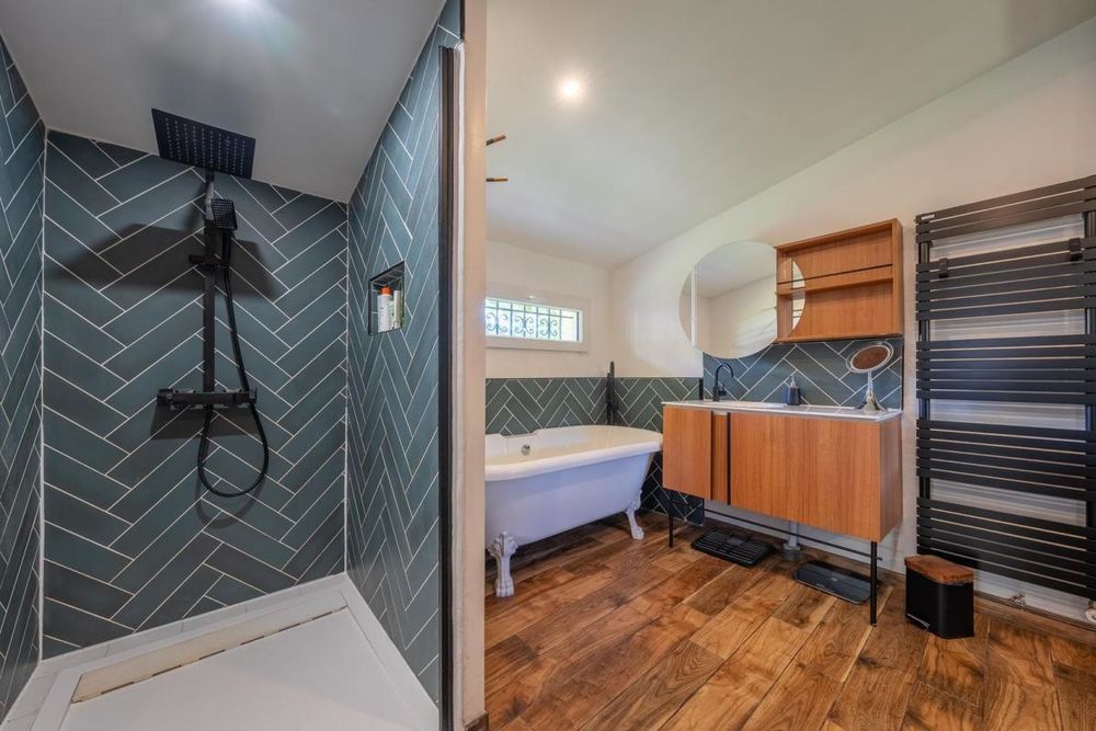 � vendre  Maison Bordeaux (33300)