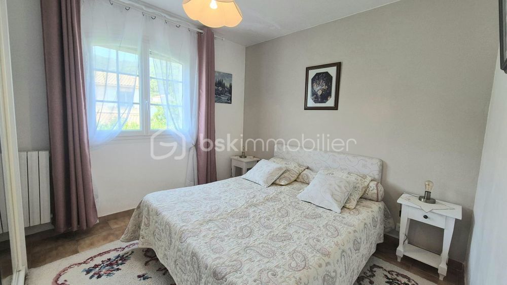 � vendre  Villa La Farl�de (83210)