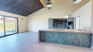  Maison � vendre 4 pi�ces 165 m�