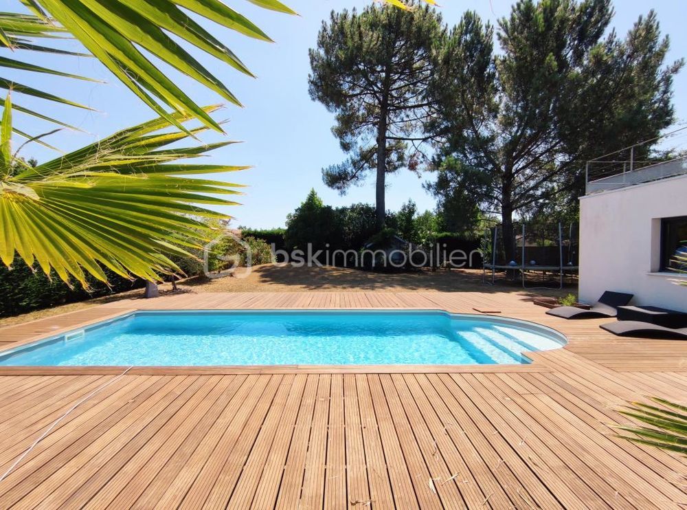 � vendre  Villa Gujan-Mestras (33470)