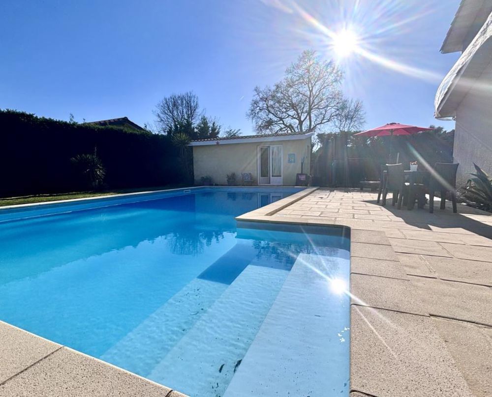 � vendre  Maison Pessac (33600)