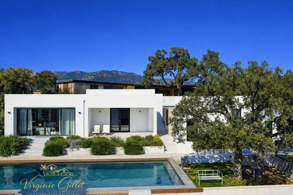 � vendre  Villa Ste Lucie De Porto Vecchio (20144)
