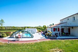  Propri�t�/ch�teau � vendre 8 pi�ces 245 m�