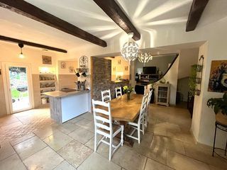  Villa � vendre 7 pi�ces 191 m�