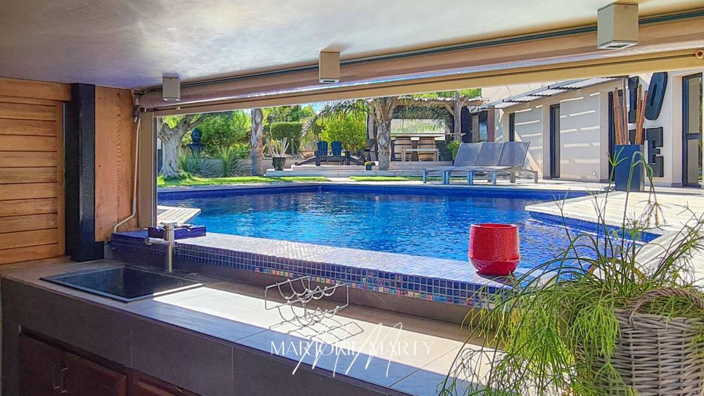 � vendre  Propri�t�/ch�teau Narbonne (11100)