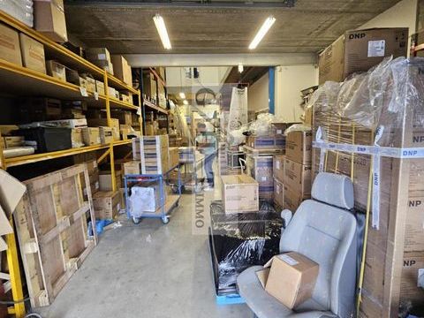 Local d'activite de 325 M² 2983 77127 Lieusaint