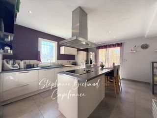  Villa � vendre 6 pi�ces 205 m�