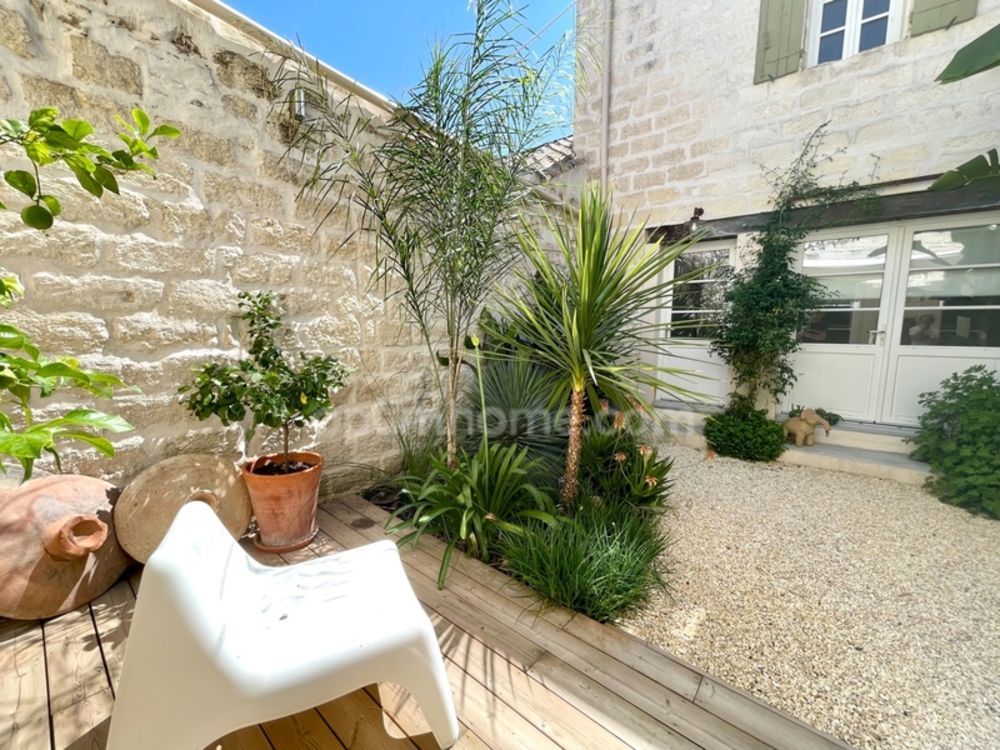 � vendre  Maison Aigues-Mortes (30220)