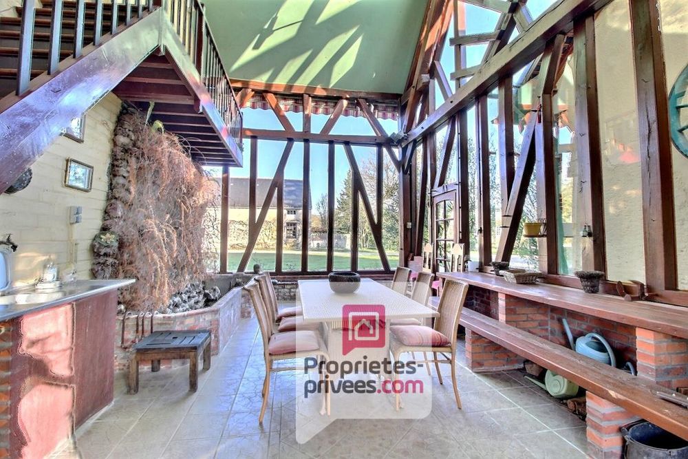 � vendre  Propri�t�/ch�teau Pressigny-les-Pins (45290)