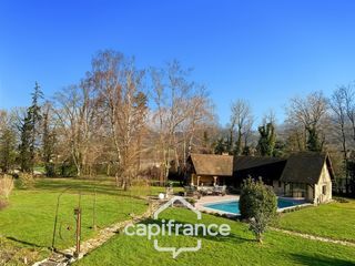  Maison � vendre 8 pi�ces 318 m�