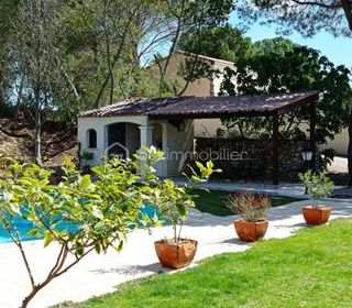  Propri�t�/ch�teau � vendre 8 pi�ces 245 m�