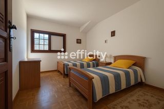  Maison � vendre 7 pi�ces 245 m�