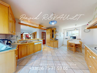  Maison � vendre 8 pi�ces 210 m�