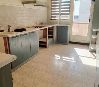  Appartement � vendre 5 pi�ces 83 m�