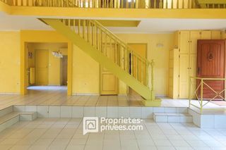  Maison � vendre 8 pi�ces 205 m�