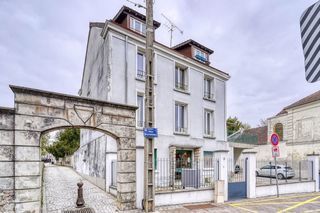  Immeuble � vendre 15 + pi�ces 341 m�