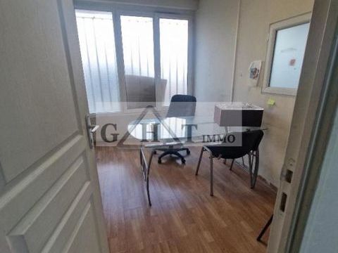 A VENDRE  849M&sup2; ENTREPOT ET BUREAUX A BAGNOLET 695000 93170 Bagnolet