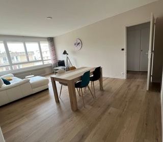  Appartement � louer 3 pi�ces 85 m�