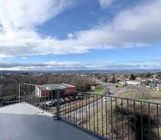  Appartement � louer 4 pi�ces 86 m�