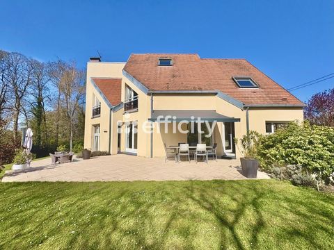   Maison d'architecte Maison - 7 pi�ce(s) - 205 m�