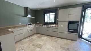  Villa � vendre 4 pi�ces 160 m�