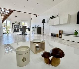  Maison � vendre 6 pi�ces 187 m�