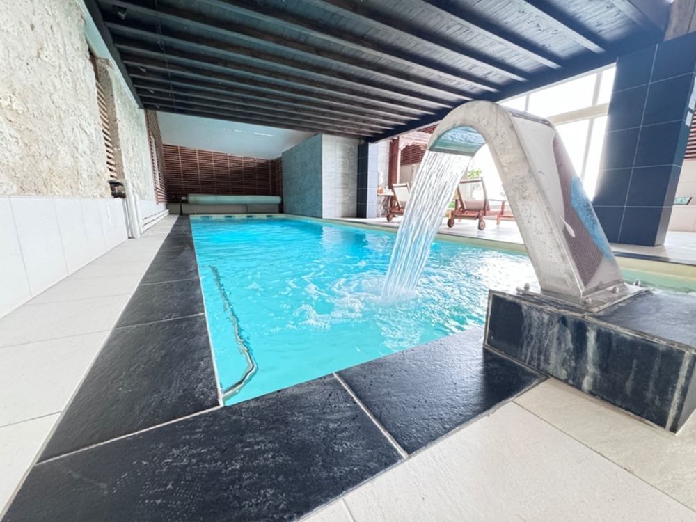 � vendre  Propri�t�/ch�teau Agen (47000)