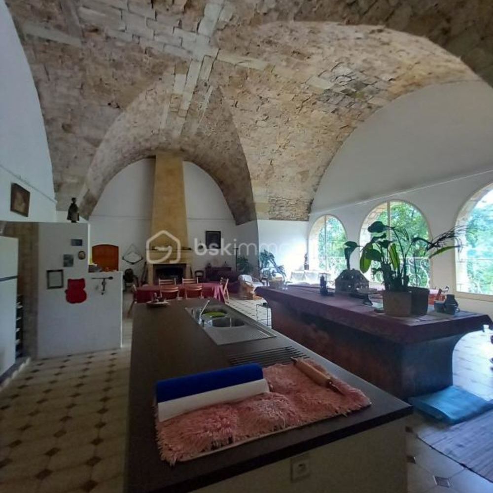 � vendre  Propri�t�/ch�teau Lod�ve (34700)