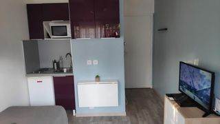  Appartement � louer 1 pi�ce 13 m� Marseille 08