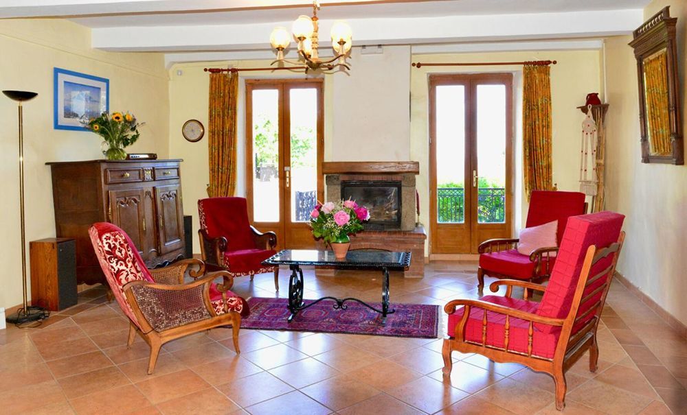 � vendre  Propri�t�/ch�teau Corsavy (66150)