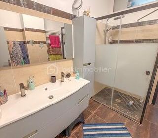  Appartement � vendre 5 pi�ces 137 m�