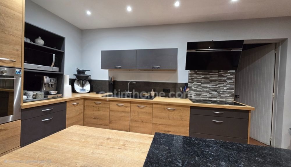 � vendre  Villa L�ognan (33850)