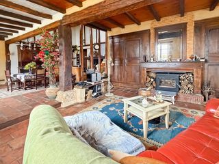  Maison � vendre 9 pi�ces 250 m�