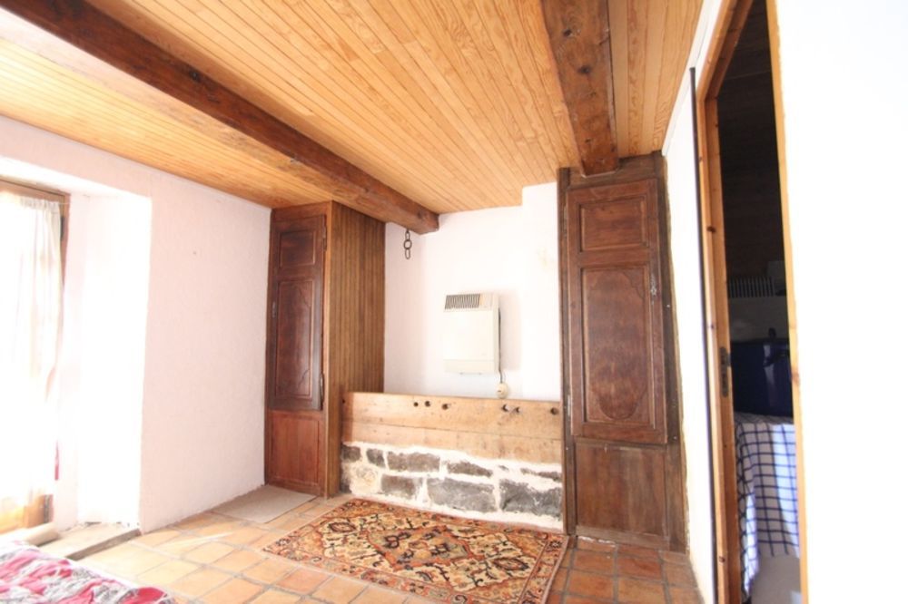 � vendre  Chalet Saint-Jean-de-Sixt (74450)