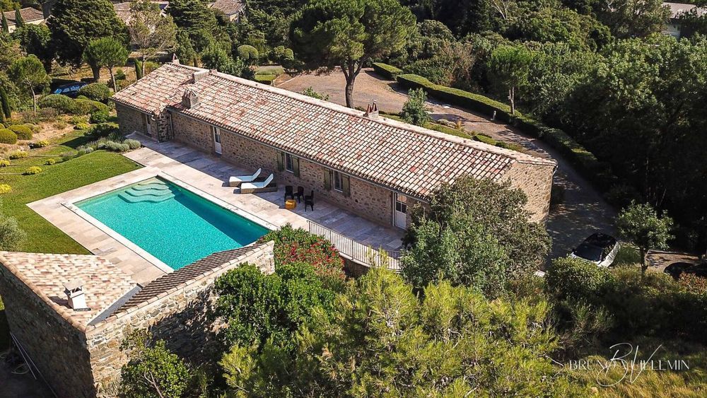 � vendre  Propri�t�/ch�teau Carcassonne (11000)