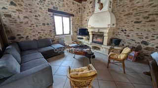  Maison � vendre 8 pi�ces 234 m�