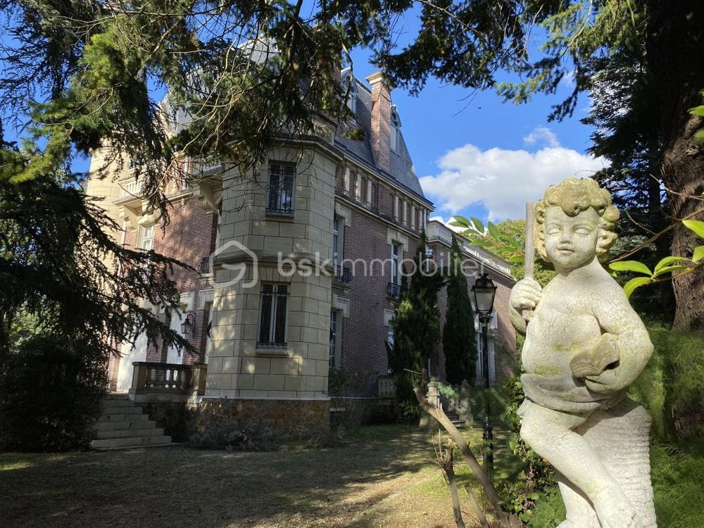 � vendre  Propri�t�/ch�teau Le V�sinet (78110)