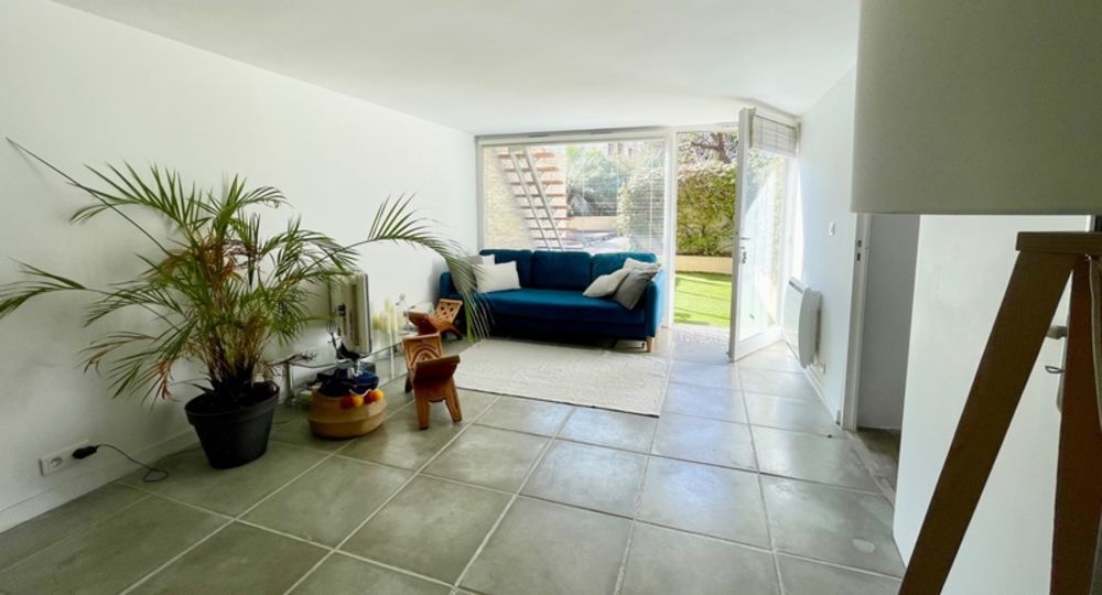 � vendre  Appartement Antibes (06600)