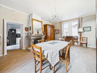  Maison � vendre 10 pi�ces 210 m�