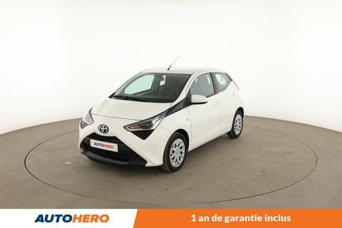 Toyota Aygo 1.0 VVT-i X-Play 5P 72 ch 2020 occasion Issy-les-Moulineaux 92130