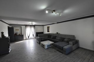  Maison � vendre 7 pi�ces 262 m�