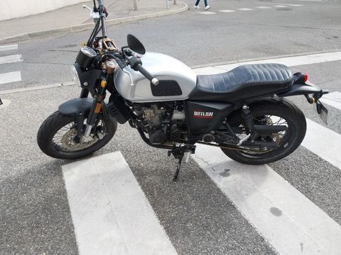 Moto Moto 2023 occasion Salon De Provence 13300