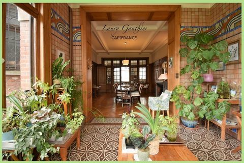   DEMEURE DE CARACT�RE � 435 m� � 8 CHAMBRES � JARDIN � L'ANGLAISE � DE�L�MONT � PROPRI�T� D'EXCEPTION Maison - 15 + pi�ce(s) - 435 m�