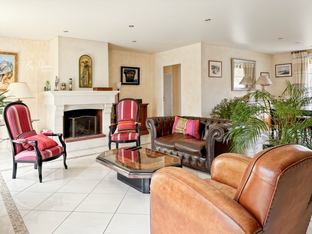 � vendre  Villa Bussy-Saint-Martin (77600)