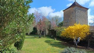  Maison � vendre 9 pi�ces 264 m�